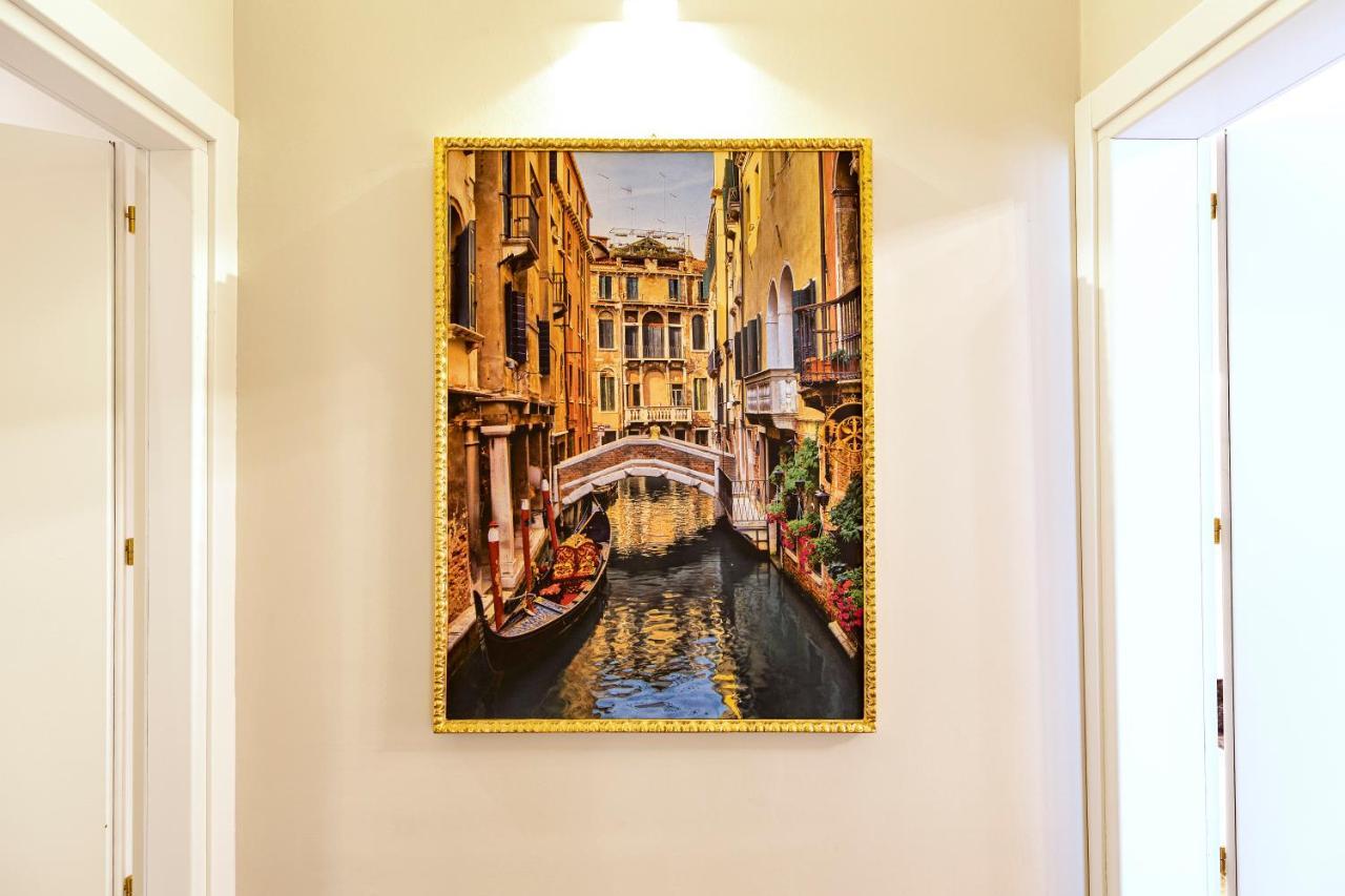 Residenza La Duchessa Deluxe Rooms เวนิส ภายนอก รูปภาพ