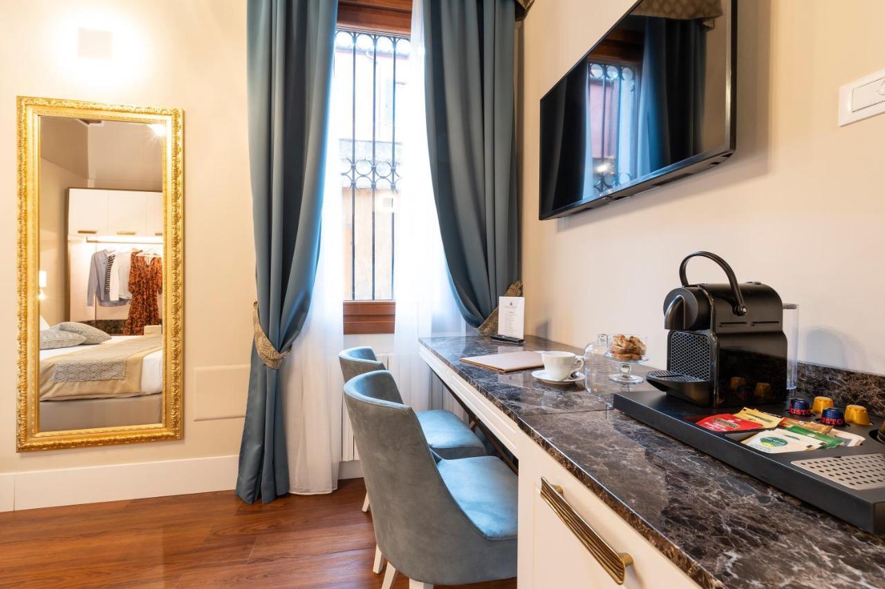 Residenza La Duchessa Deluxe Rooms เวนิส ภายนอก รูปภาพ